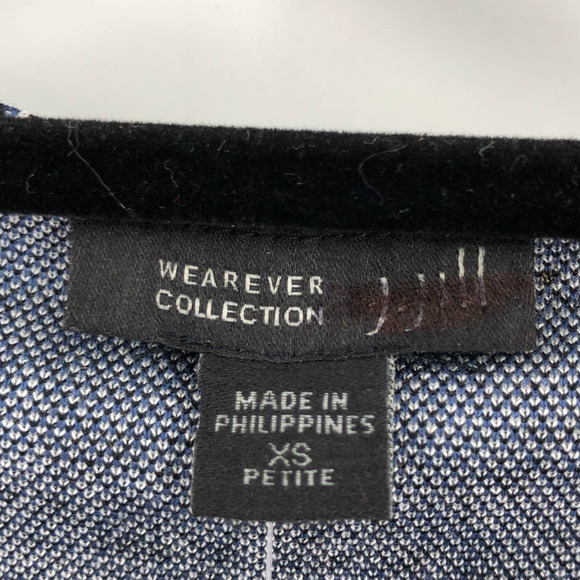 J. Jill Wearever Collection Black Floral Medallion Jacquard Ballet Sleeve Top - Picture 2 of 8